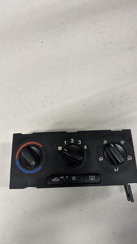 Commande chauffage OPEL ZAFIRA A Essence - 1