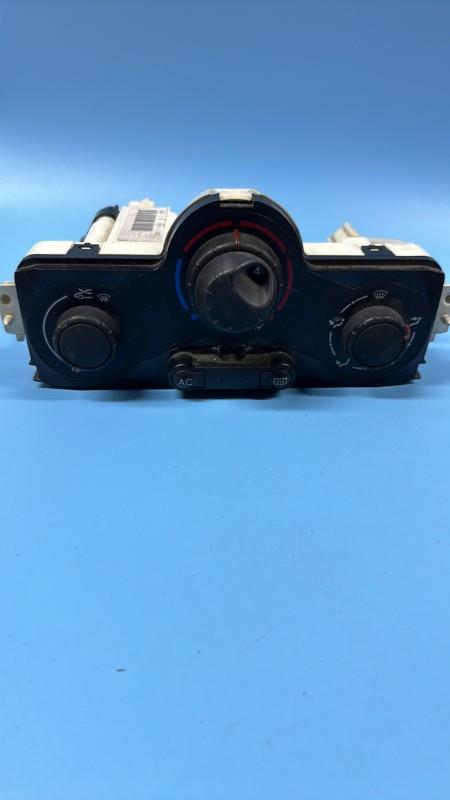 Commande chauffage RENAULT SCENIC 2 PHASE 1 Diesel - 1
