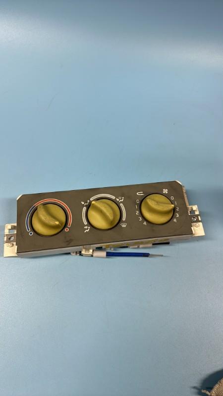 Commande chauffage RENAULT TWINGO 1 PHASE 2  - 1