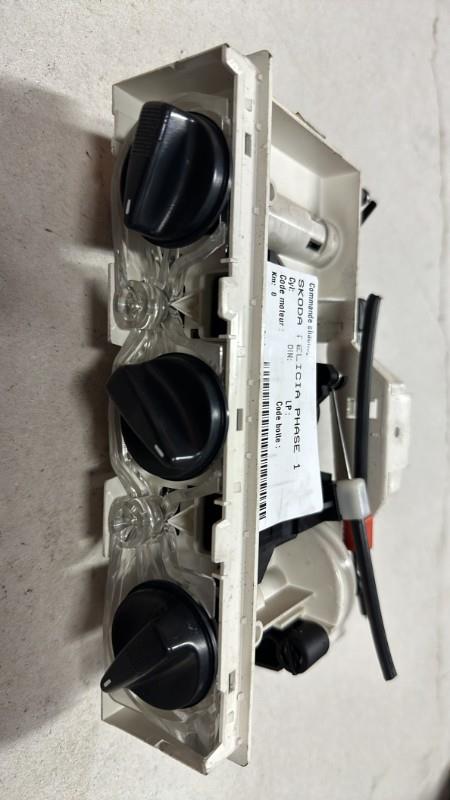 Commande chauffage SKODA FELICIA PHASE 1  - 1