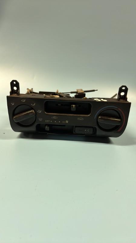 Commande chauffage TOYOTA CARINA 3  - 1