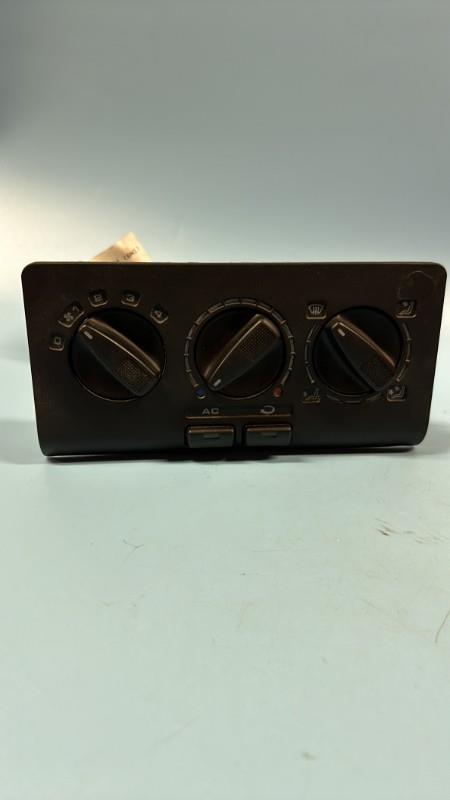 Commande chauffage VOLKSWAGEN POLO 3  - 1