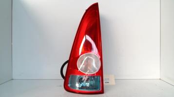 Fanale posteriore principale sinistro (luci)