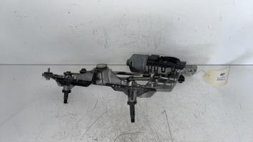 Motore tergicristallo anteriore