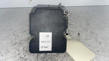 Bloc ABS (freins anti-blocage)