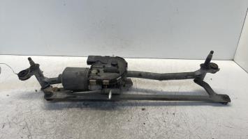 Motore tergicristallo anteriore