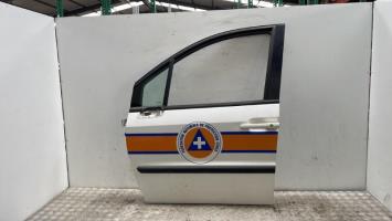 Porte avant gauche
