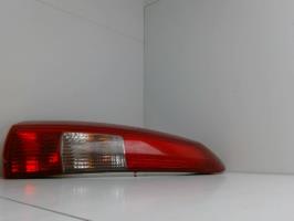 Feu arriere principal gauche (feux)