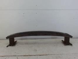 Renfort pare choc avant (traverse)