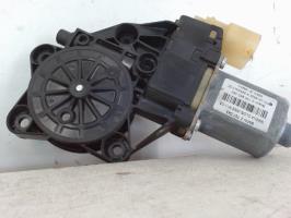 Moteur leve vitre avant gauche