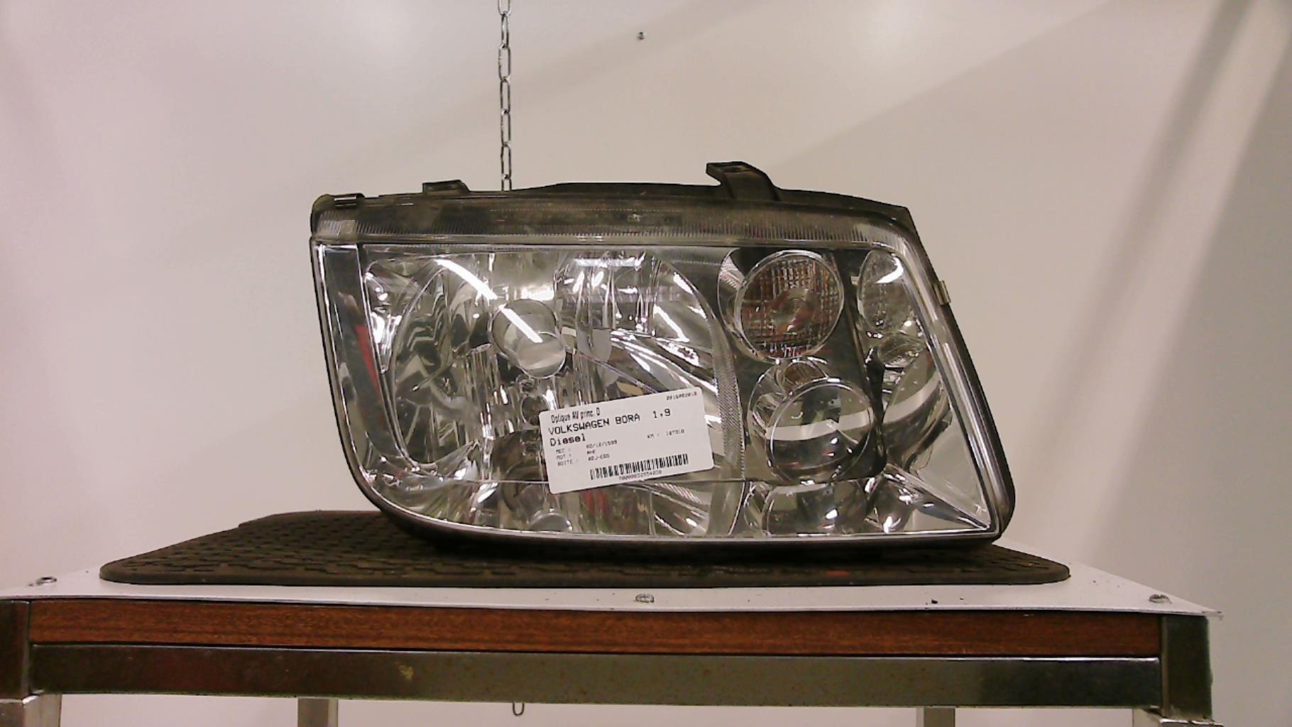 Optique avant principal droit (feux)(phare)