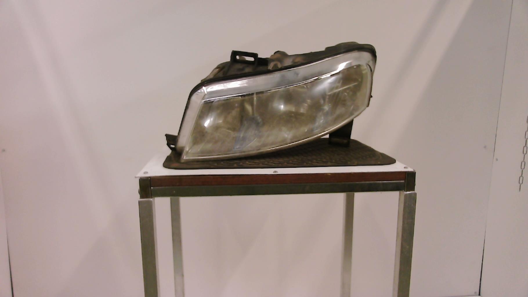 Optique avant principal gauche (feux)(phare)