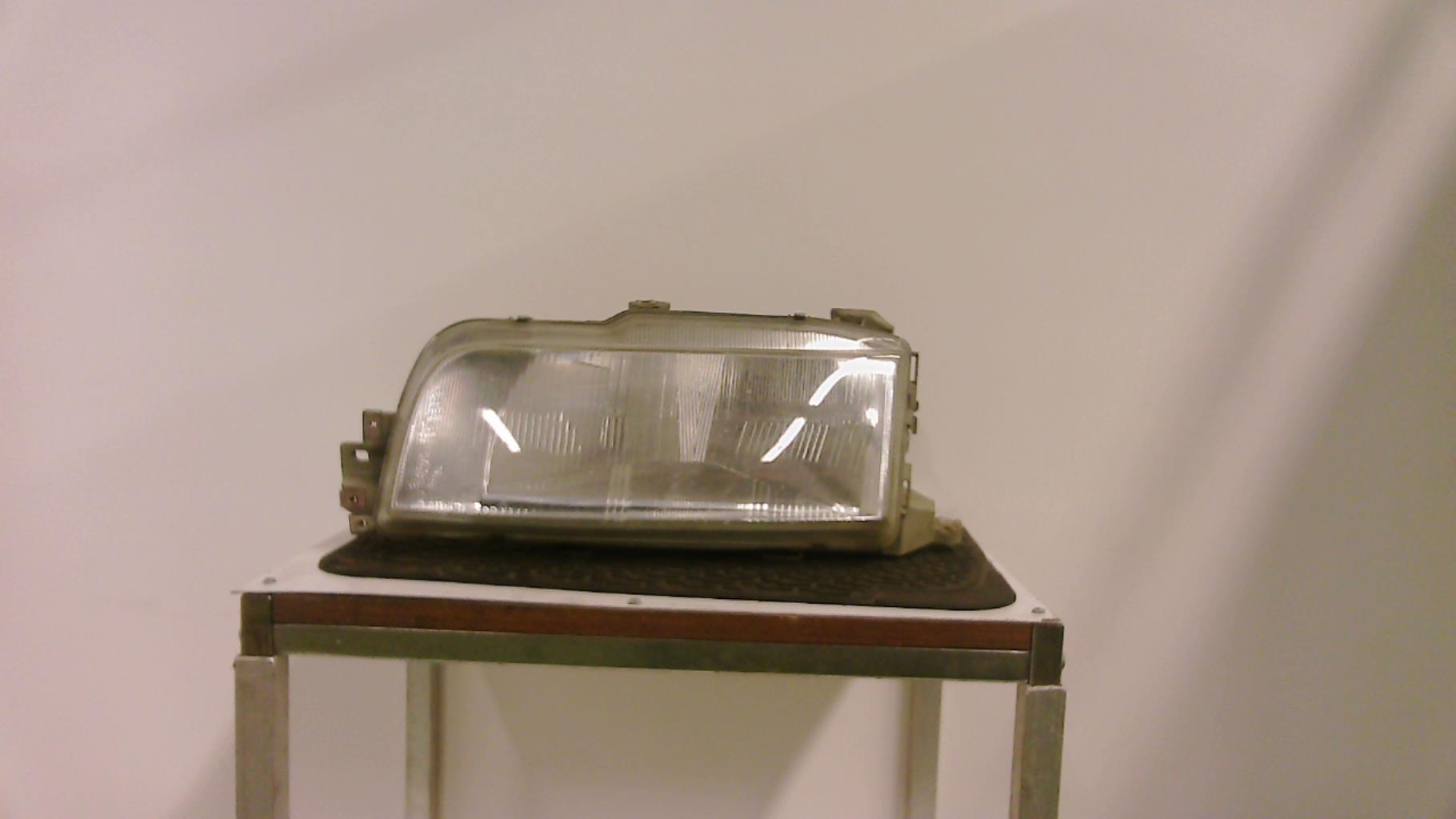Optique avant principal gauche (feux)(phare)