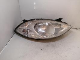 OPTIQUE AVANT PRINCIPAL droit (feux)(phare) MERCEDES CLASSE B 245