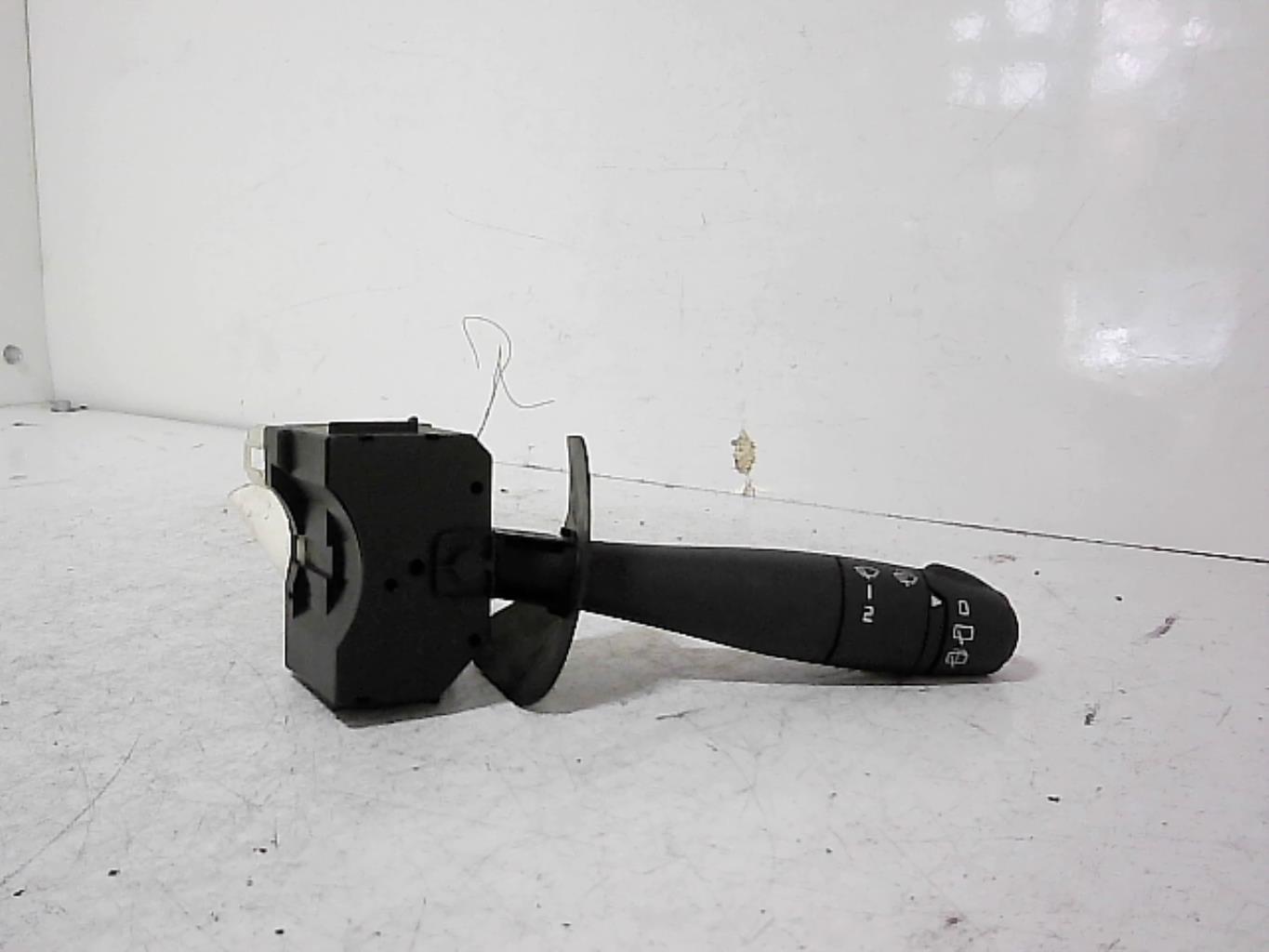 Commodo d'essuie glaces RENAULT CLIO 2 PHASE 2 Diesel - 1