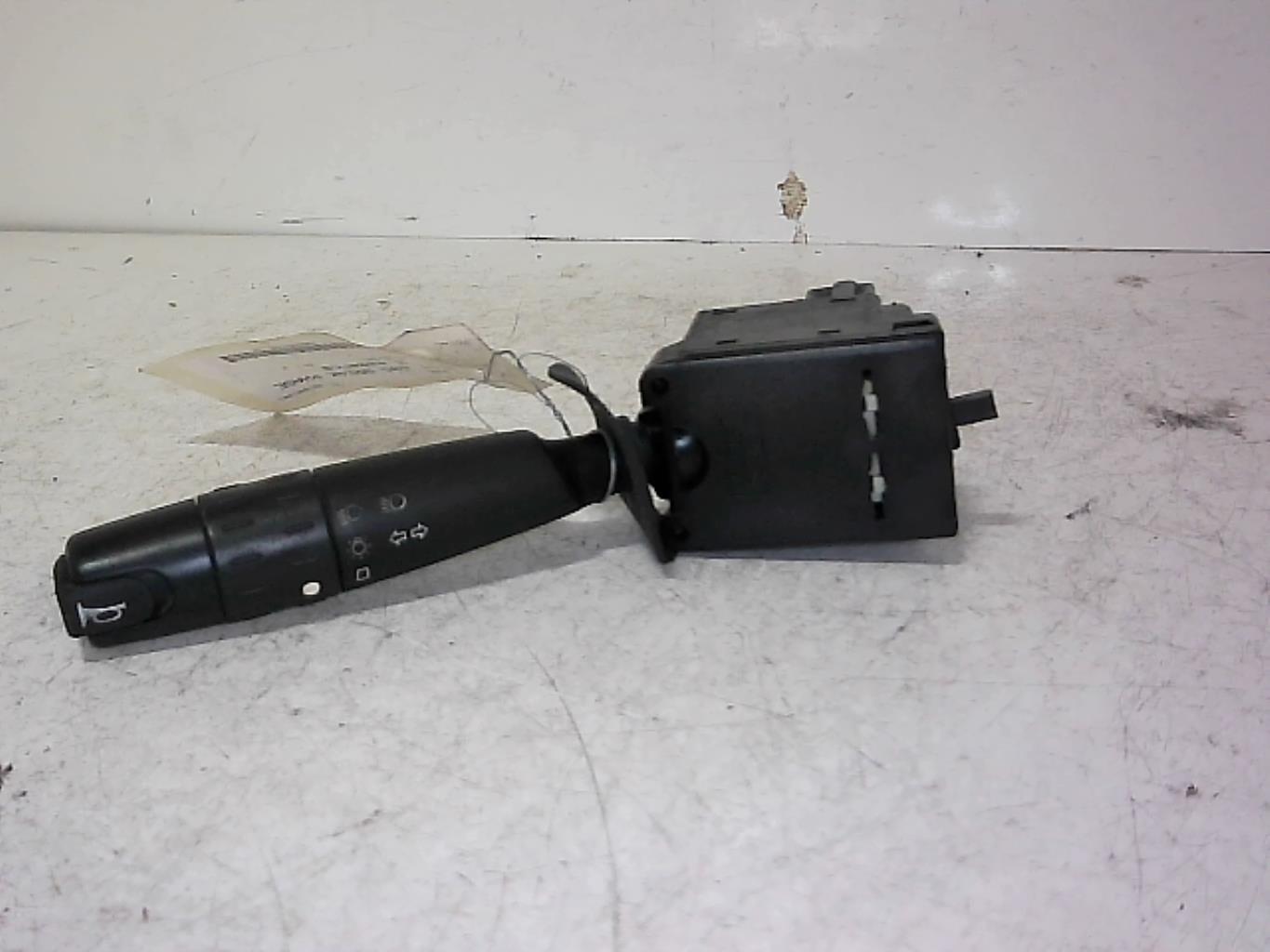 Commodo phare PEUGEOT 405 PHASE 2 Essence - 1