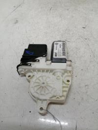 Moteur leve vitre arriere gauche