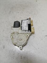 Moteur leve vitre avant droit