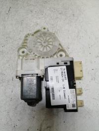 Moteur leve vitre avant gauche