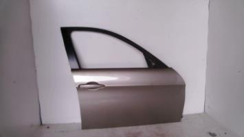 Porte avant droit