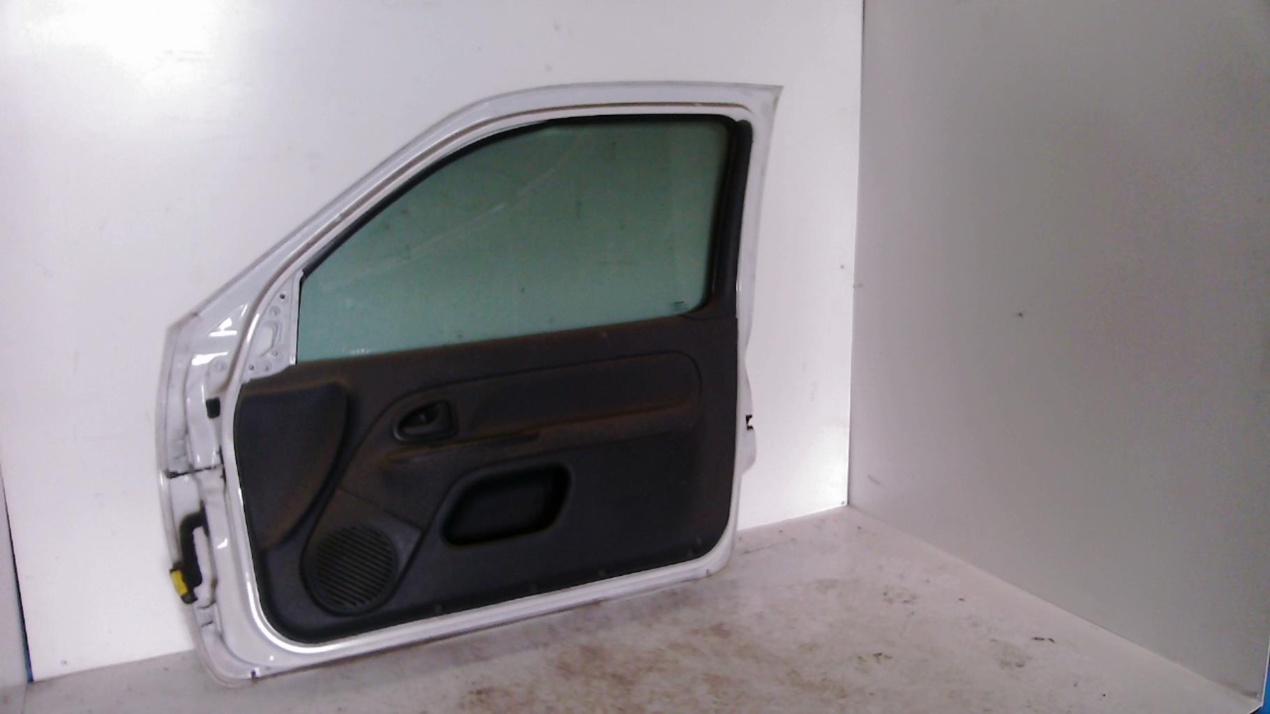 Porte laterale droit RENAULT CLIO 2 CAMPUS PHASE 1 Diesel - 1
