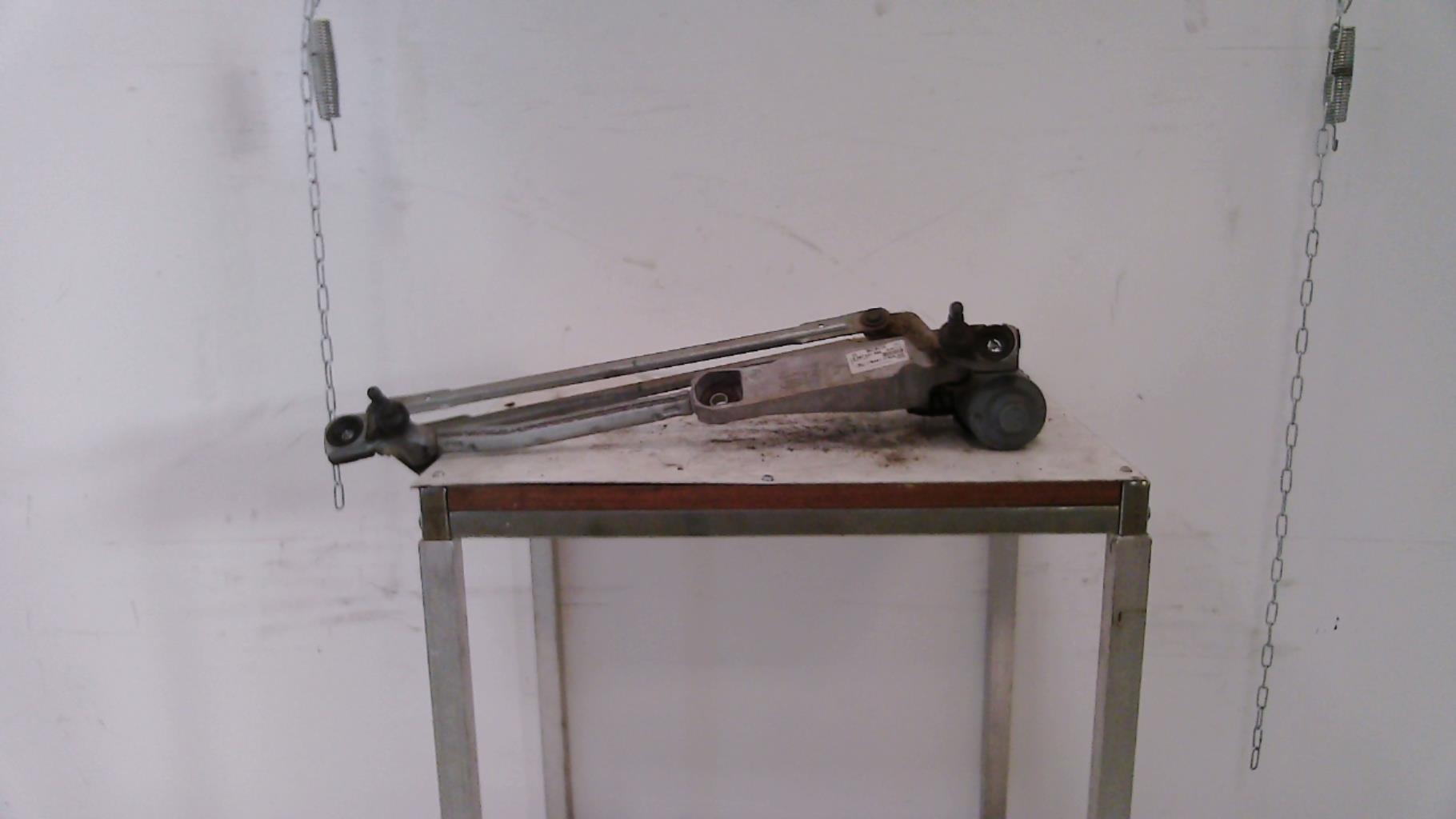 Moteur essuie glace avant