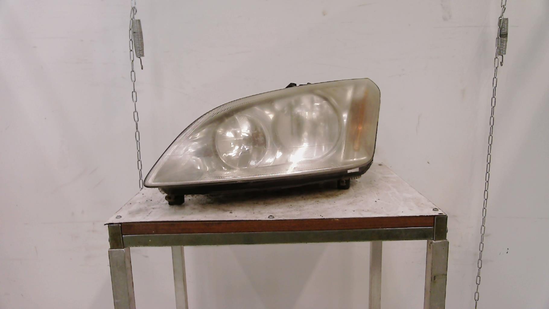 Optique avant principal gauche (feux)(phare)