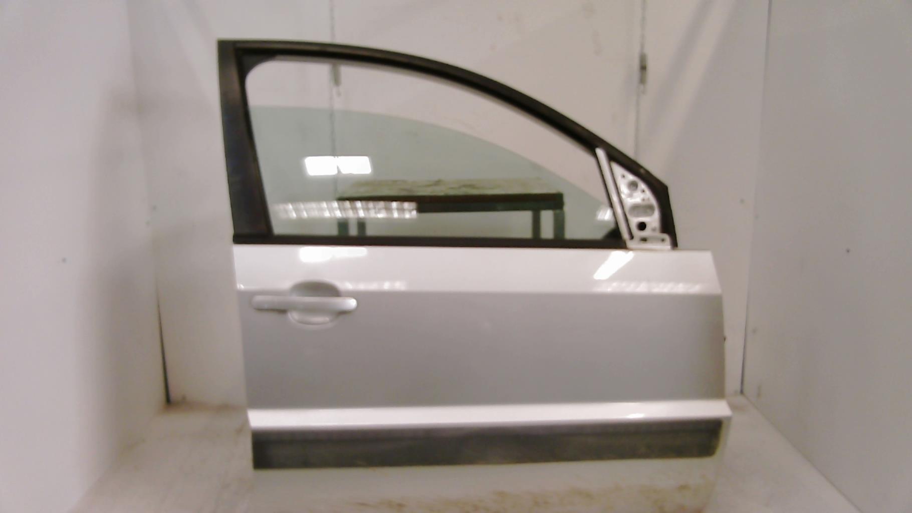Porte avant droit