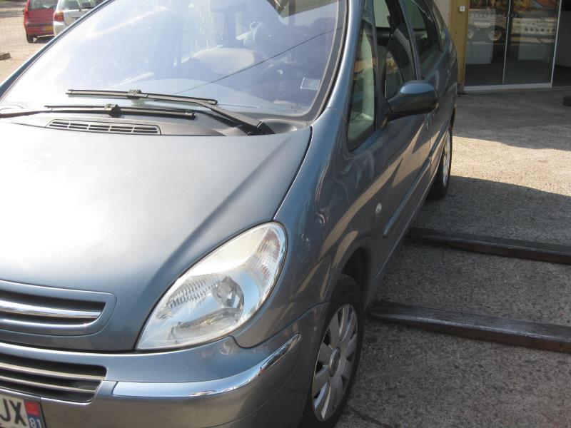 Porte avant droit