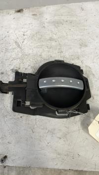 Poignee interieur avant droit