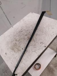 Bras essuie glace avant gauche