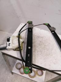 Mecanisme de leve vitre electrique avant droit