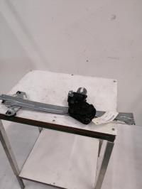 Leve vitre electrique avant droit