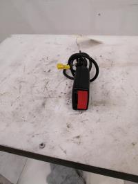 Attache ceinture avant gauche