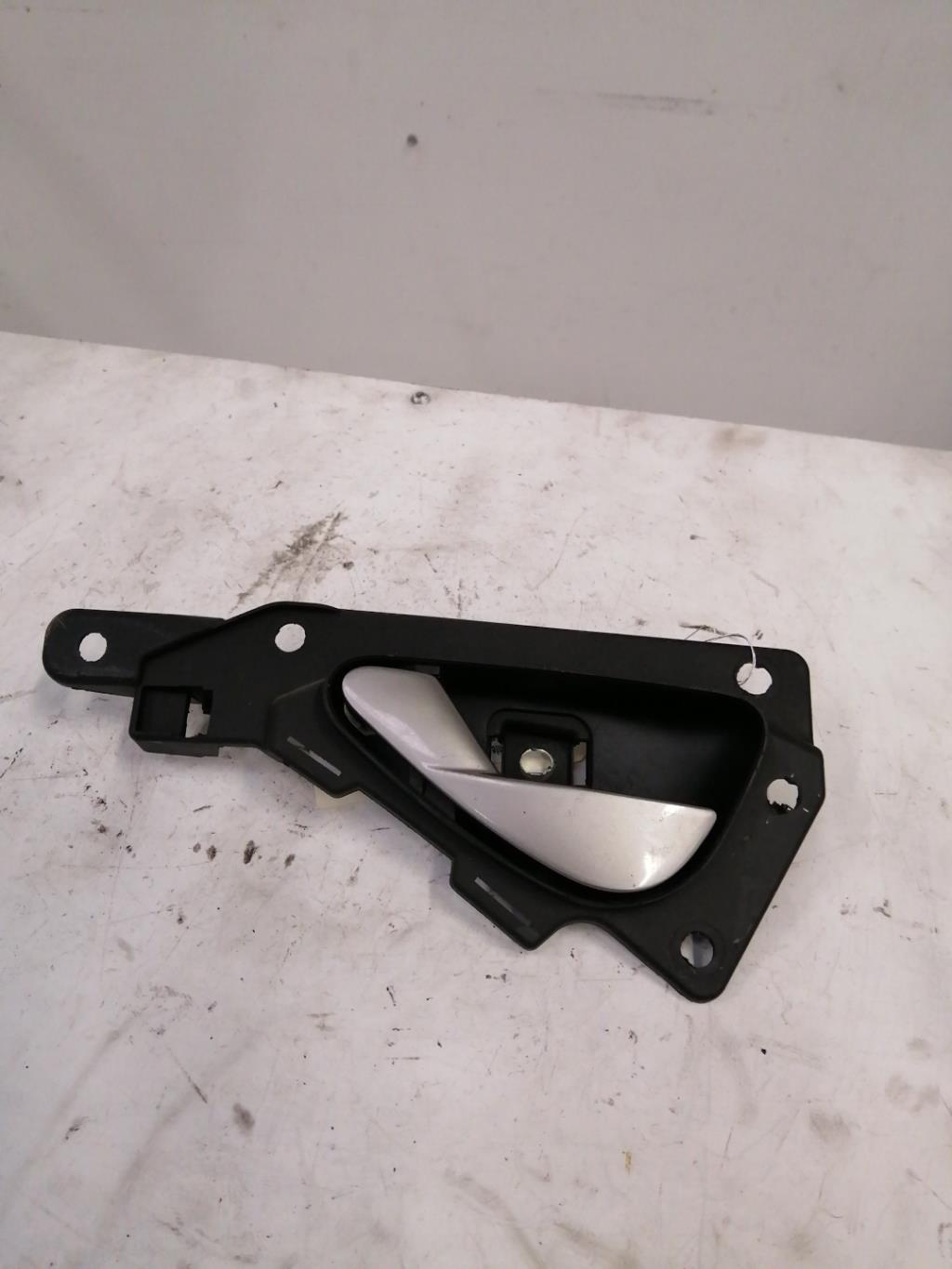Poignee interieur avant gauche ALFA ROMEO MITO PHASE 1 Diesel - 1