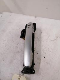 Poignee porte avant gauche