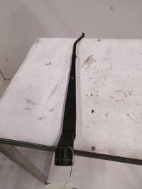 Bras essuie glace avant gauche