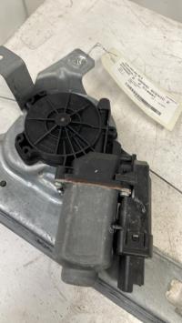 Leve vitre electrique avant gauche