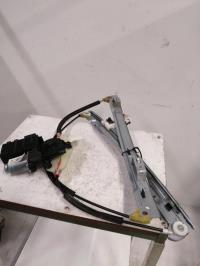 Leve vitre electrique avant droit