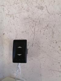 Interrupteur de leve vitre avant droit