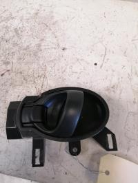 Poignee interieur avant gauche