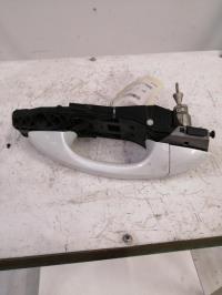 Poignee porte avant gauche