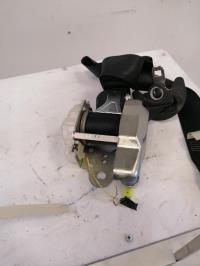Ceinture avant gauche