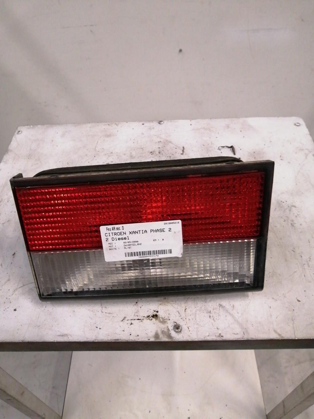 Feu arriere secondaire droit (feux) CITROEN XANTIA PHASE 2 Diesel - 1