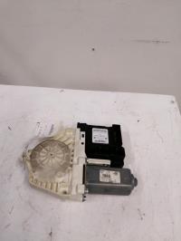 Moteur leve vitre avant gauche