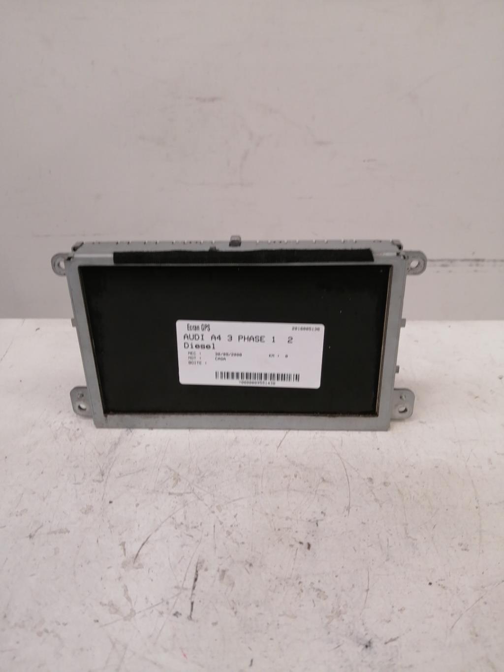 Ecran GPS AUDI A4 3 PHASE 1 Diesel - 1