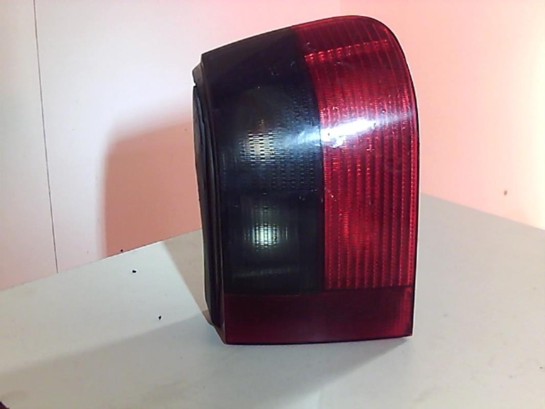 Fanale posteriore principale destro (luci)