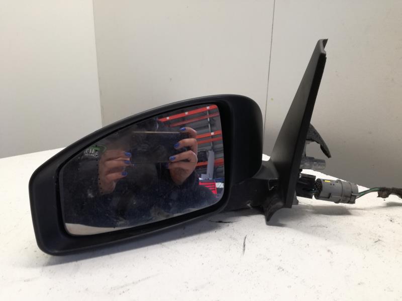 Retrovisor izquierdo