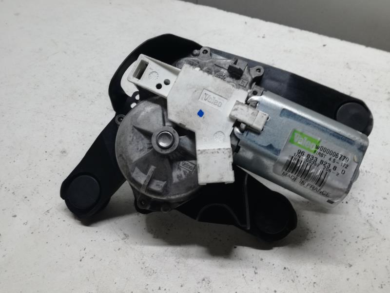 Moteur essuie glace arriere