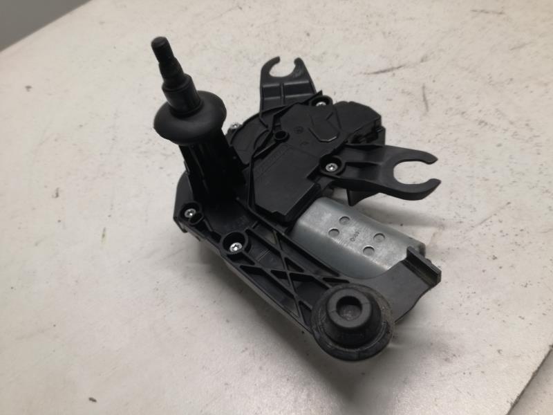 Moteur essuie glace arriere